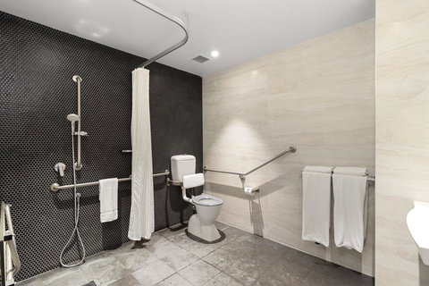 Quality Hotel Rules Club Wagga - Darwin Holiday 9