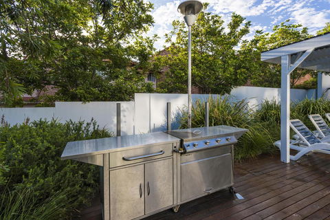 Oaks Nelson Bay Lure Suites - Darwin Holiday 7