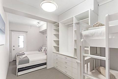 Phuza Maningi 17 Myan Close - Darwin Holiday 19