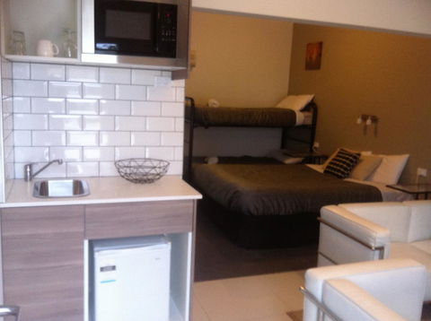 Altair Motel - Darwin Holiday 11