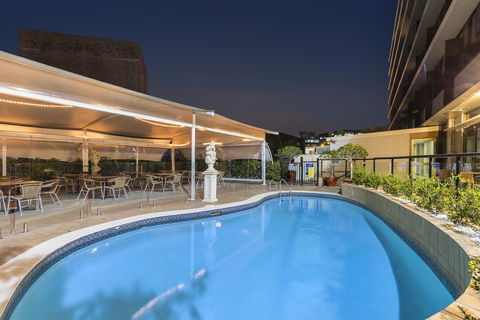 Mercure Newcastle - Darwin Holiday 3