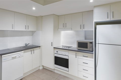 Mercure Newcastle - Darwin Holiday 17