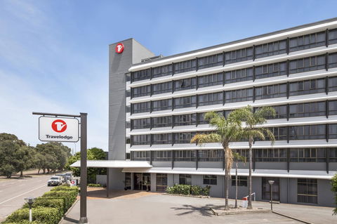 Mercure Newcastle - Darwin Holiday 0