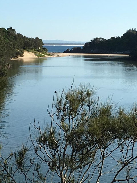 Hat Head Beach Cottage 1 - Darwin Holiday 26