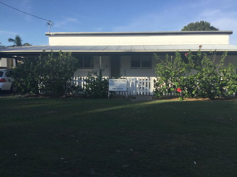 Hat Head Beach Cottage 1 - Darwin Holiday 21
