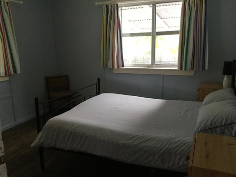 Hat Head Beach Cottage 1 - Darwin Holiday 31