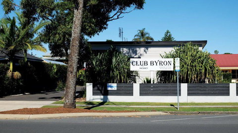 Club Byron Accommodation - Darwin Holiday 0