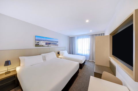 Travelodge Hotel Sydney Airport - Darwin Holiday 5