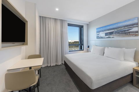 Travelodge Hotel Sydney Airport - Darwin Holiday 24