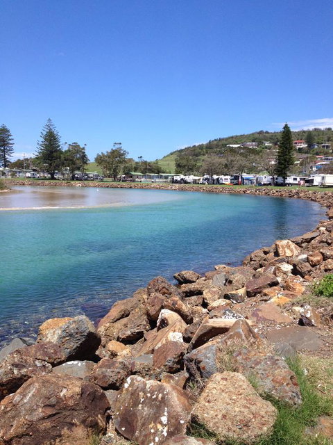 Jupiter, 3 Scott Street - Darwin Holiday 8