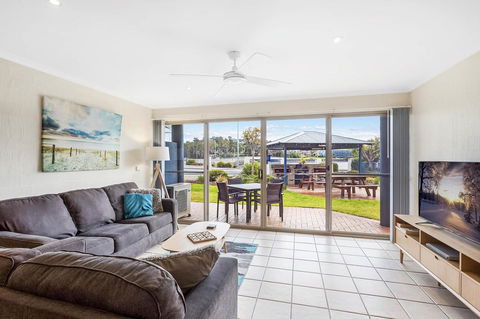 Sails Luxury Apartments Merimbula - Darwin Holiday 36