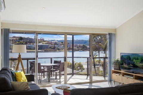 Sails Luxury Apartments Merimbula - Darwin Holiday 3