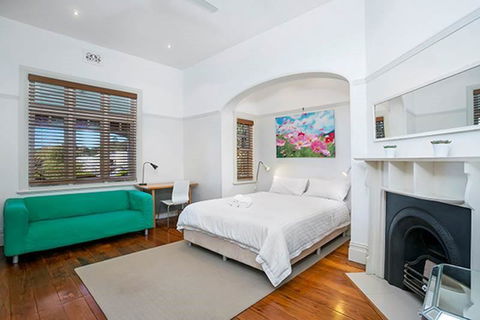 Holiday Home Fairy Bower Road Manly FAB05 - Darwin Holiday 2