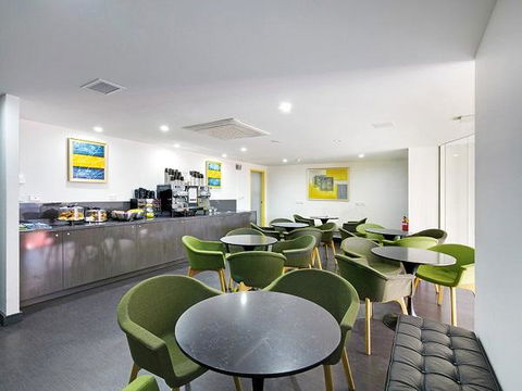 Value Suites Green Square - Darwin Holiday 7
