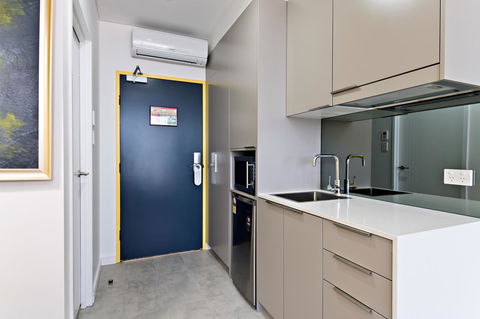 Value Suites Green Square - Darwin Holiday 23