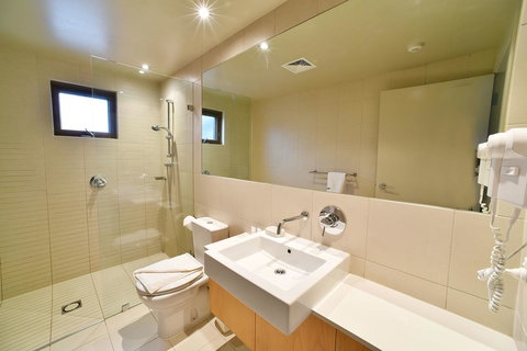 Snowstream 4 - Darwin Holiday 8