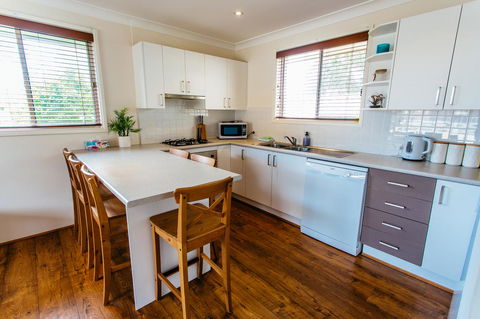 Sunbaker Pet Friendly Awards Finalist 4 Mins Walk To Culburra Beach - Darwin Holiday 15