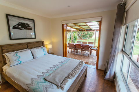 Sunbaker Pet Friendly Awards Finalist 4 Mins Walk To Culburra Beach - Darwin Holiday 2