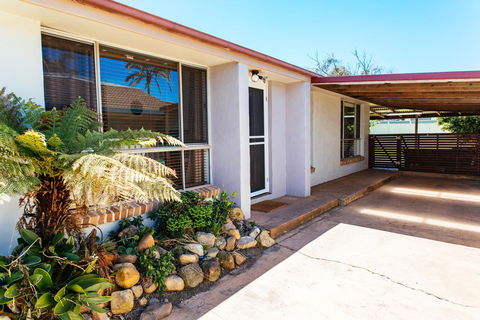 Sunbaker Pet Friendly Awards Finalist 4 Mins Walk To Culburra Beach - Darwin Holiday 34