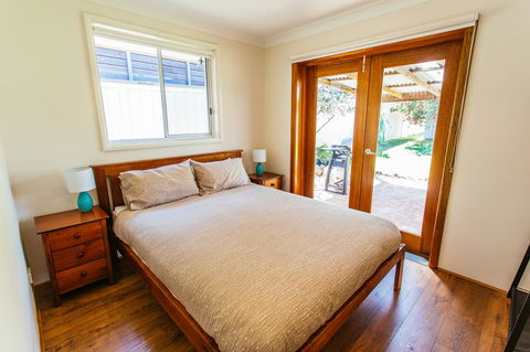 Sunbaker Pet Friendly Awards Finalist 4 Mins Walk To Culburra Beach - Darwin Holiday 18