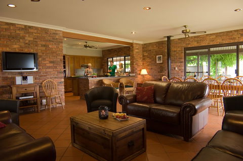 Ironstone Estate Lovedale - Darwin Holiday 30