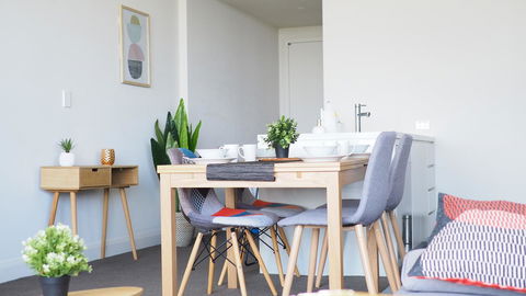 Skygarden Olympic Park View 2 Bedroom Apartment - Darwin Holiday 13