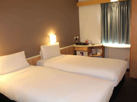 Ibis Newcastle - Darwin Holiday 40