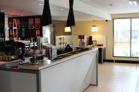 Ibis Newcastle - Darwin Holiday 7