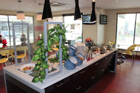 Ibis Newcastle - Darwin Holiday 9