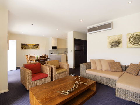 Oaks Port Stephens Pacific Blue Resort - Darwin Holiday 5