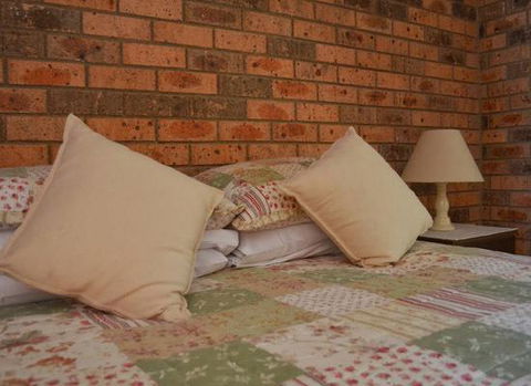 Warriwillah - Millthorpe's Country Motel - Darwin Holiday 19