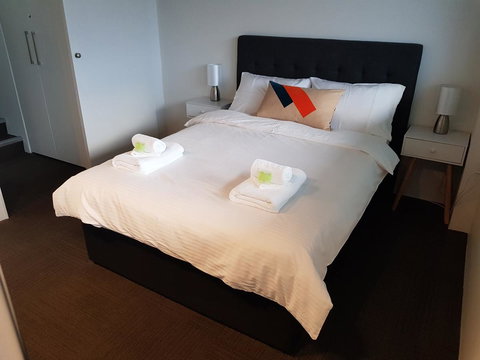 Manly Central Executive - Darwin Holiday 14