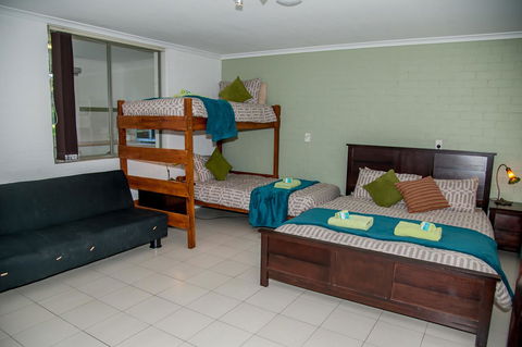 Sinclairs Country Retreat - Darwin Holiday 31