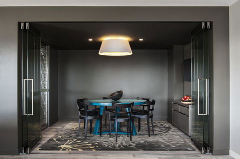 PARKROYAL Darling Harbour, Sydney - Darwin Holiday 37