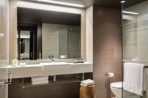 PARKROYAL Darling Harbour, Sydney - Darwin Holiday 3