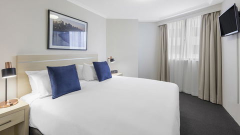 Oaks Sydney Castlereagh Suites - Darwin Holiday 2