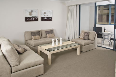 Oaks Sydney Castlereagh Suites - Darwin Holiday 19