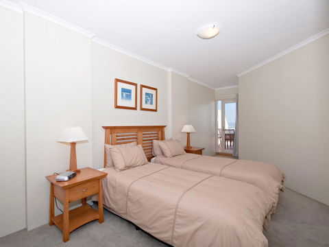 Messines Street, Breakwater Apartment, 104 - Darwin Holiday 7