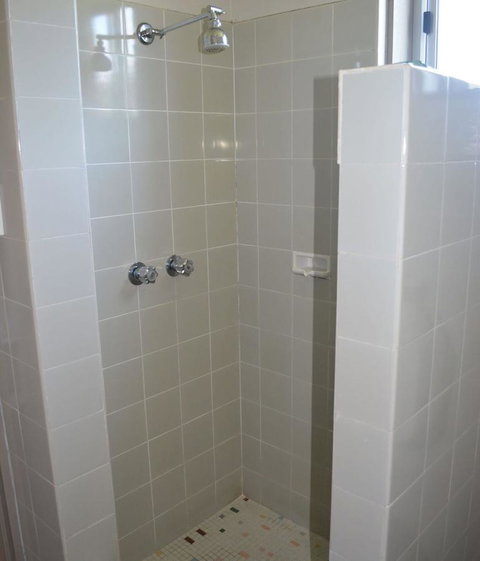 Commercial Hotel Motel Lithgow - Darwin Holiday 23