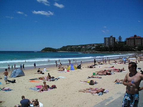 Oversized 2 Bedroom Manly Beach House - Darwin Holiday 17