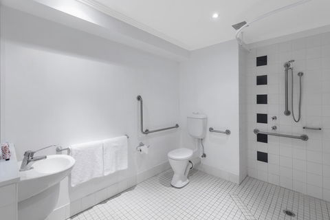 Mercure Sydney Manly Warringah - Darwin Holiday 20