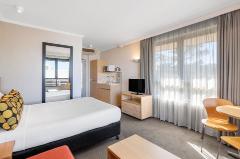 Mercure Sydney Manly Warringah - Darwin Holiday 32