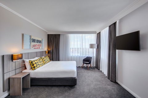 Mercure Sydney Bankstown - Darwin Holiday 3