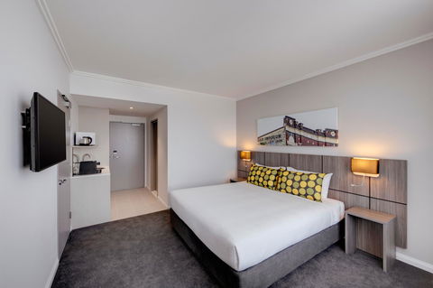 Mercure Sydney Bankstown - Darwin Holiday 18