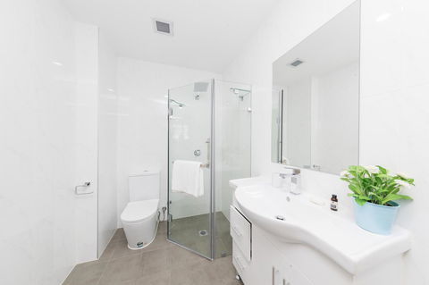 Dixon Residences - Darwin Holiday 27