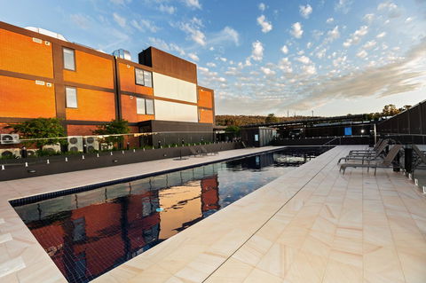 Brand New Executive Apartment - Darwin Holiday 24