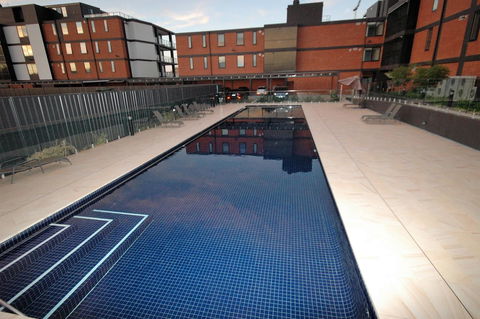 Brand New Executive Apartment - Darwin Holiday 25