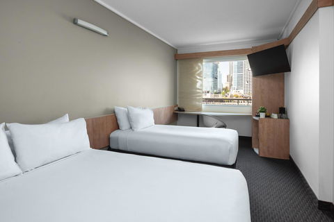 Ibis Sydney Darling Harbour - Darwin Holiday 4