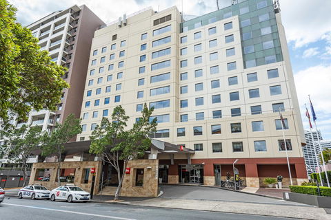 Ibis Sydney Darling Harbour - Darwin Holiday 17
