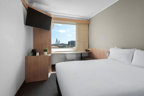 Ibis Sydney Darling Harbour - Darwin Holiday 22